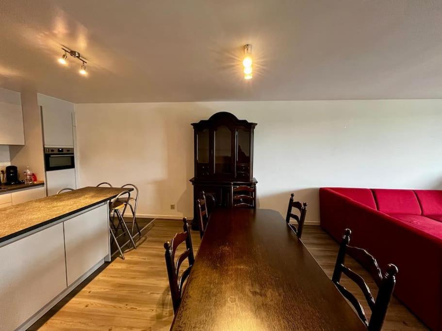 Big Apartment With Parking In Anversa Esterno foto